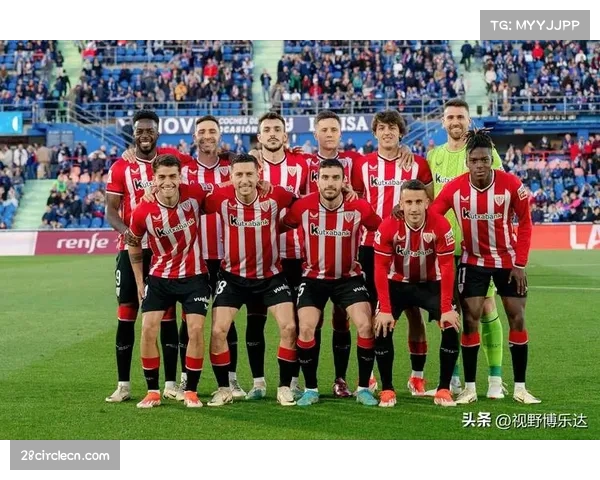 热刺与曼联欧联决赛成焦点 放弃联赛引发英超竞争公平性争议