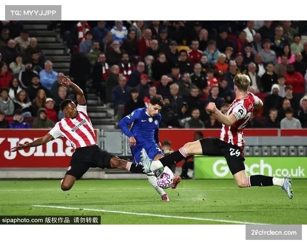 格伊确认今夏自由离队皇马曼城等多家豪门欲争夺强力中卫